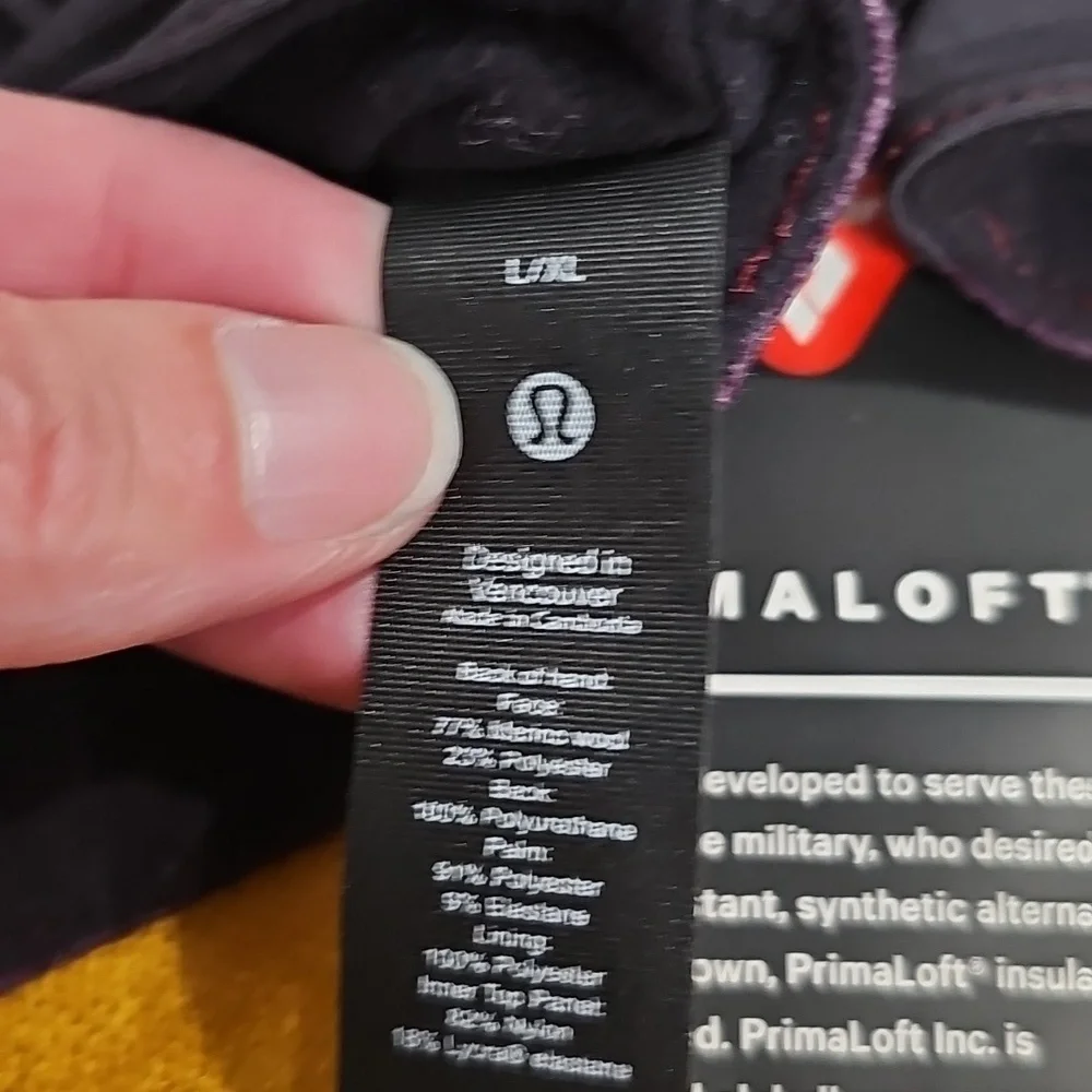 Lululemon City Keeper Purple/Black Fleece Wool Blend Gloves L/XL NWT MSRP $78